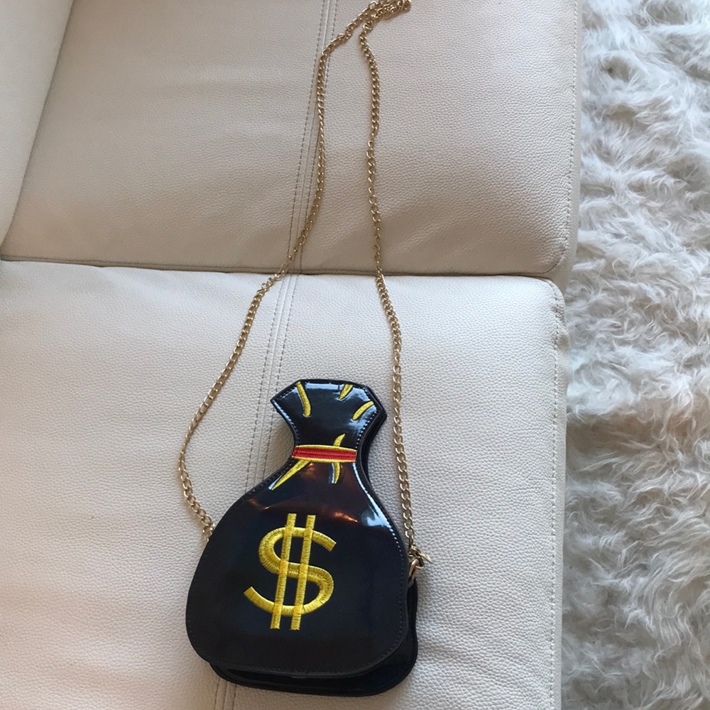 Money bag crossbody